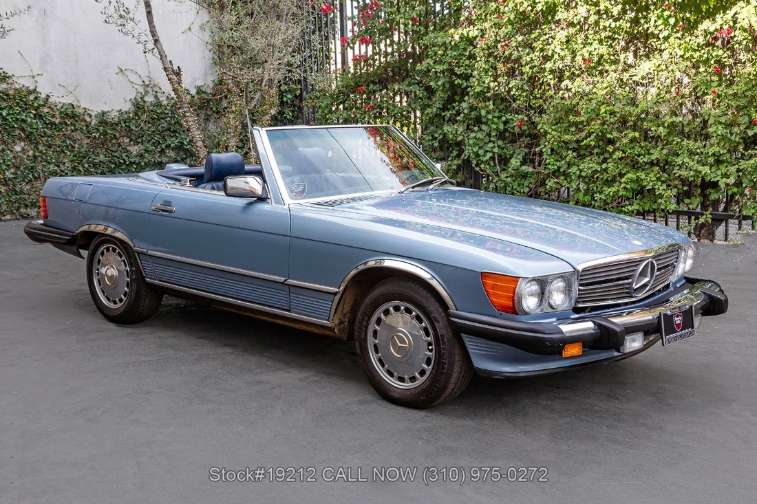 Mercedes-Benz 560SL in Los Angeles, CA 3 - 17049289