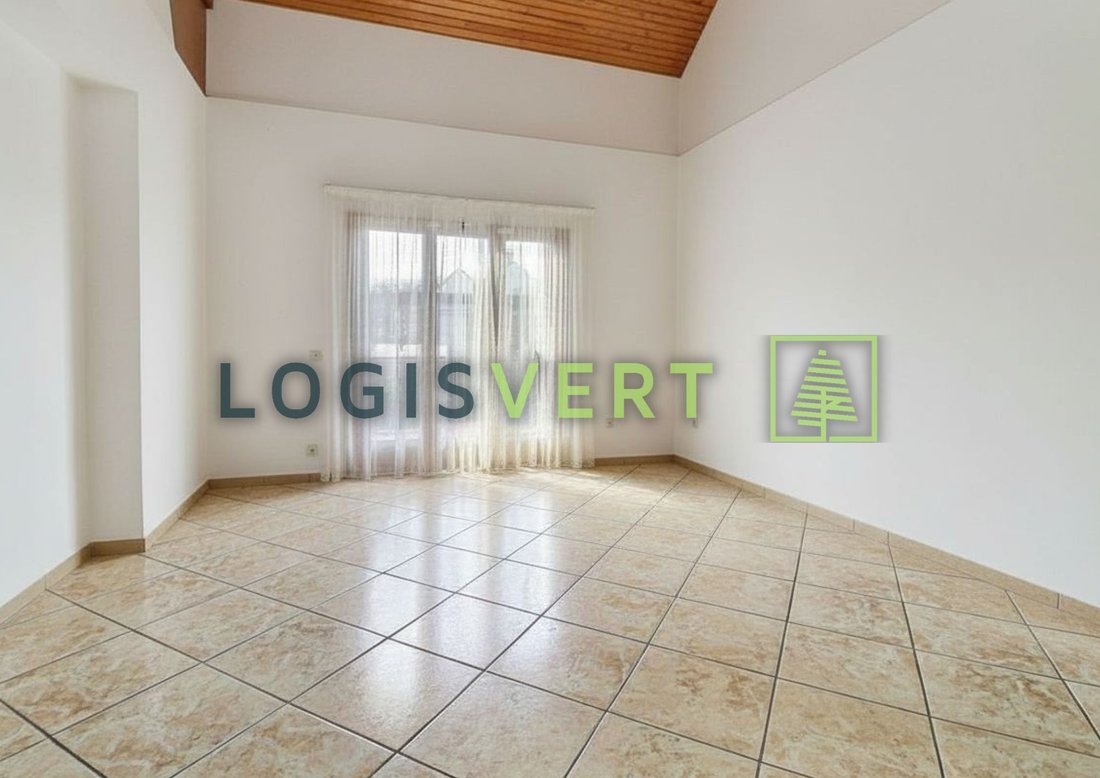 House in Orsay, Ile-de-France, France 3 - 17045006