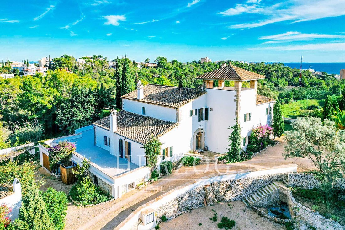 Villa in Genoa, Palma, Balearic Islands 1 - 16582599