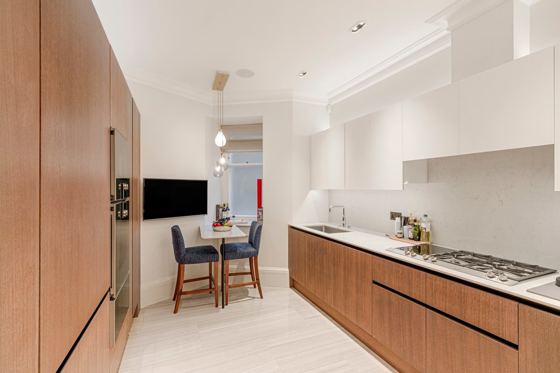 Apartment in Mayfair, Westminster, England 4 - 17049540