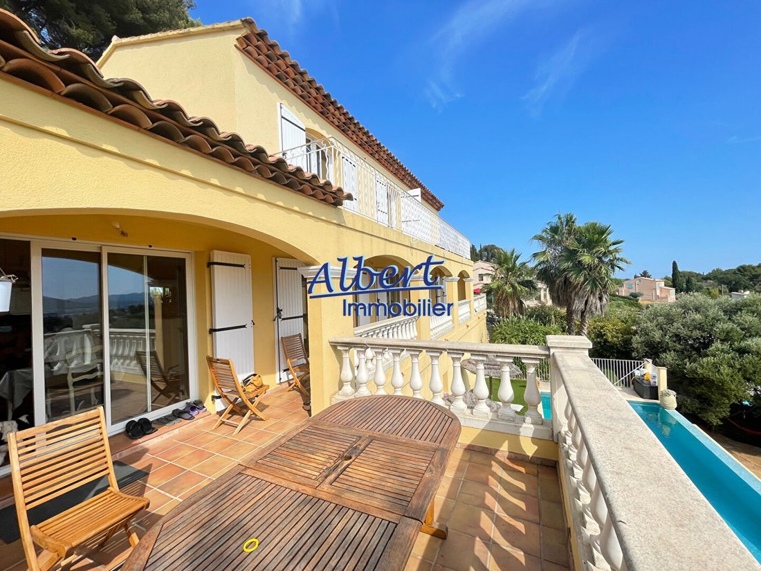 Villa in Nord Est, Ollioules, France 3 - 15611044