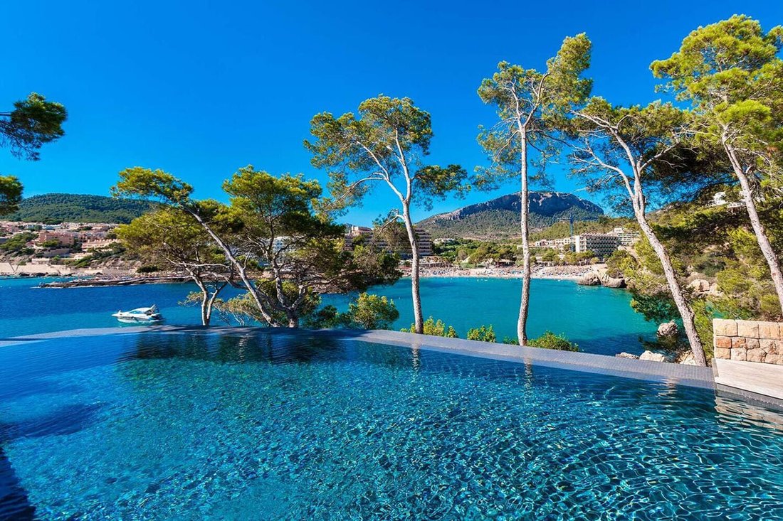 Villa in Camp de Mar, Mallorca, Andratx, Balearic Islands 2 - 17022883