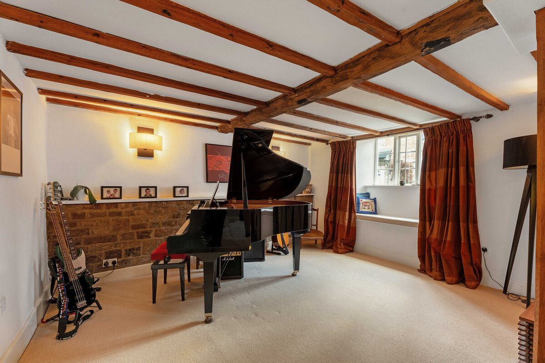 House in Adderbury, England 3 - 17050720