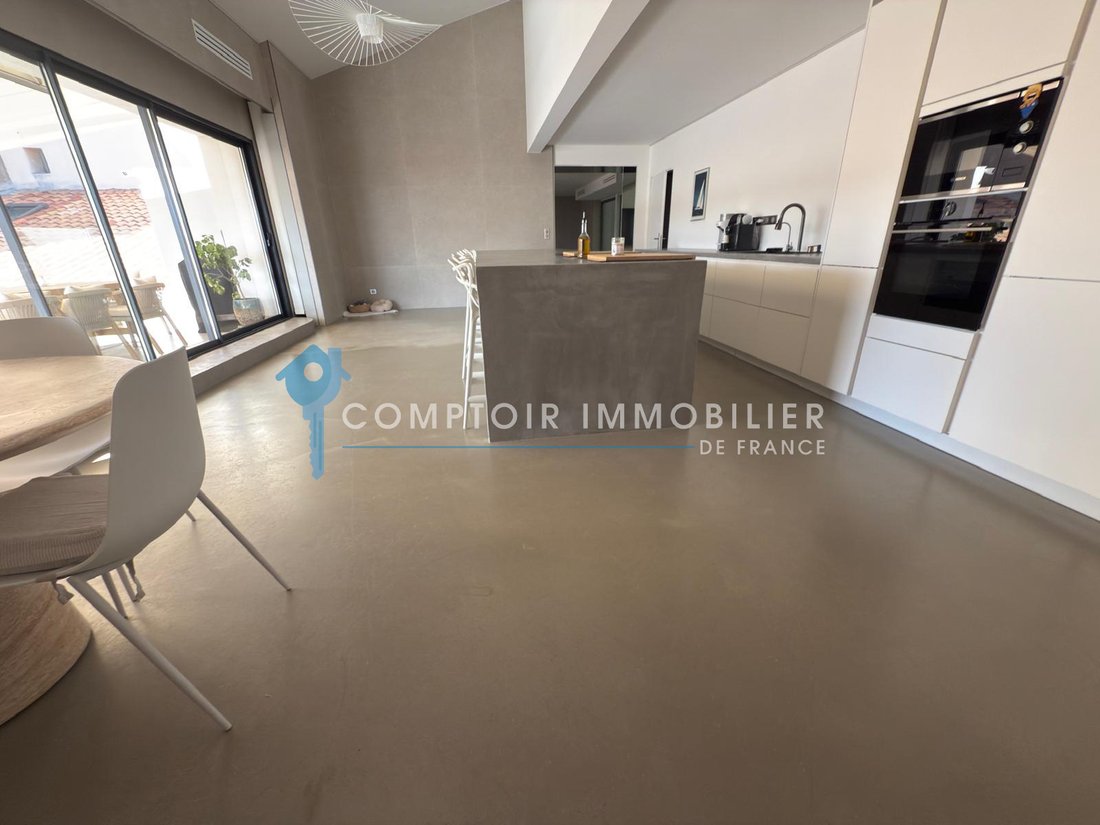 Apartment in Les Pierres Blanches, Sète, France 1 - 17053731