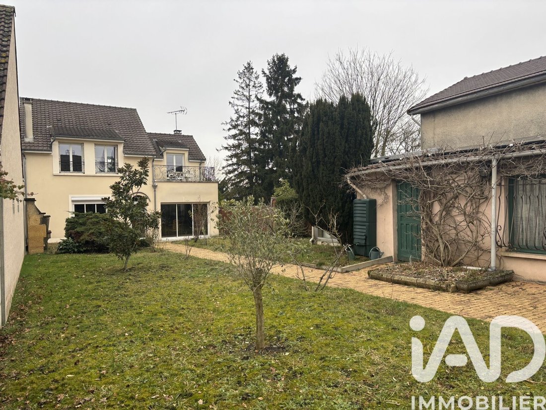 House in Villiers-sur-Marne, Ile-de-France, France 1 - 17060020