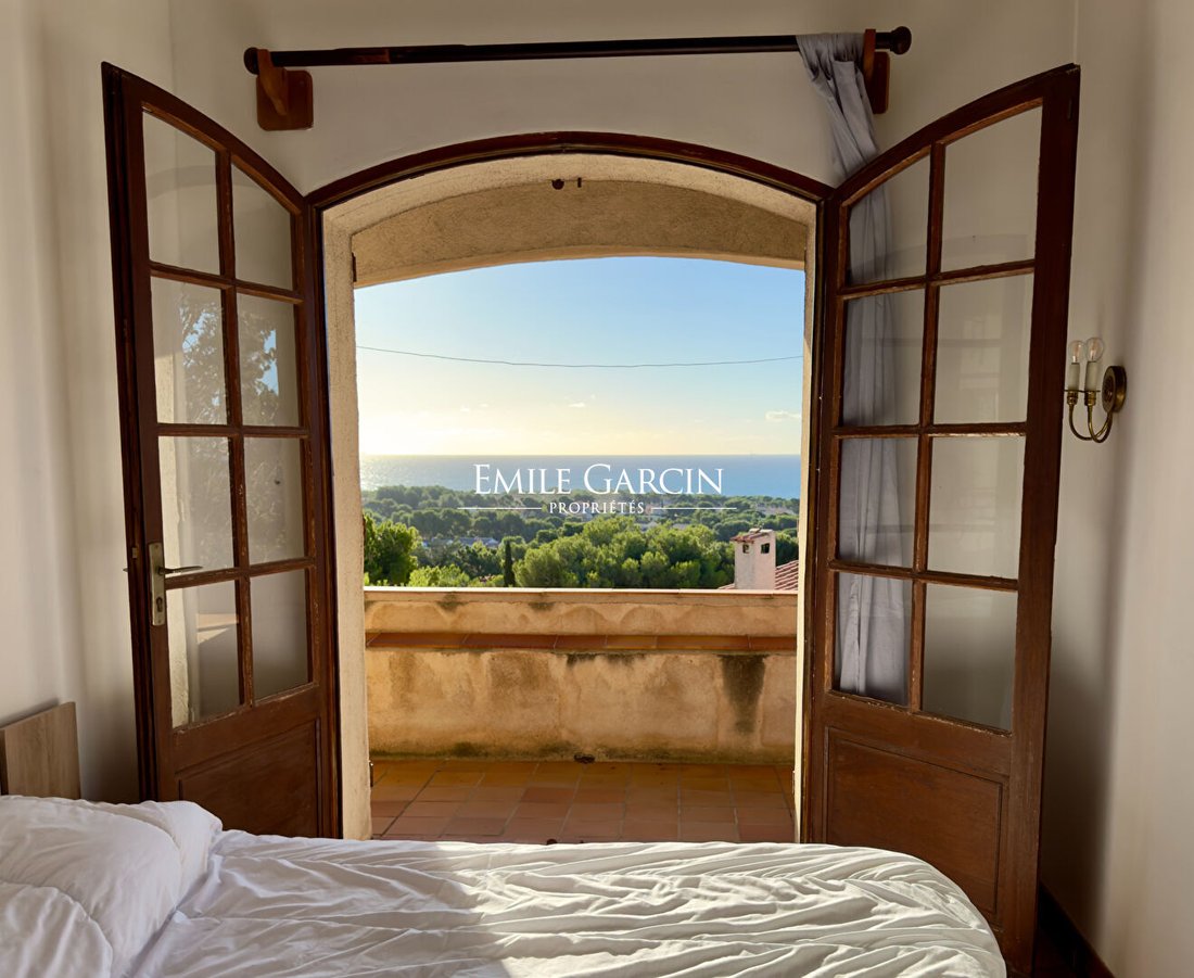 Villa in Le Grand Fosse-L'Escalette-Plan Capellan, Sausset-les-Pins, France 3 - 16483501