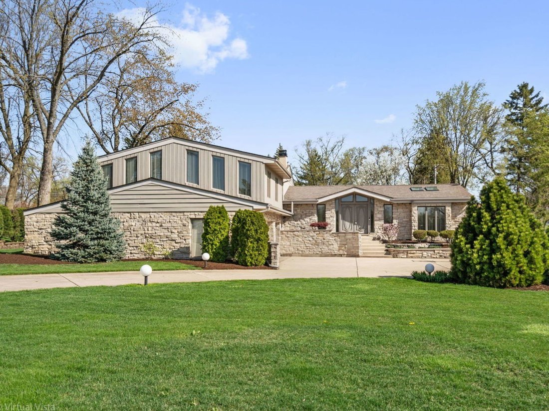 House in Lombard, Illinois, United States 1 - 17057129