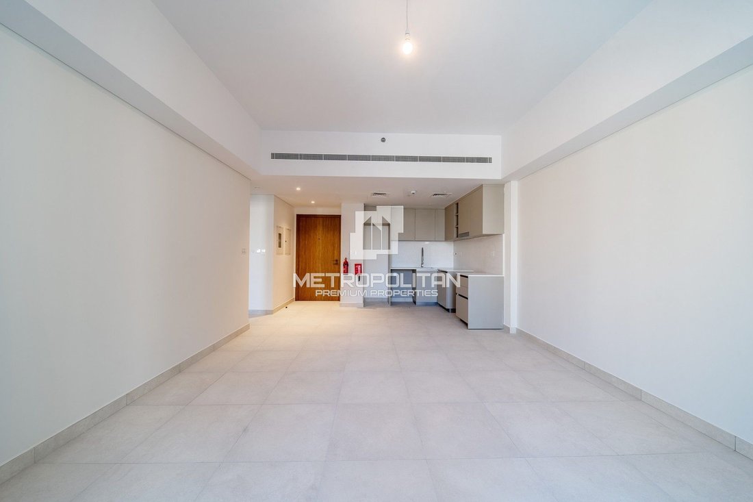 Apartment in Umm Suqeim, Dubai, United Arab Emirates 3 - 17003894