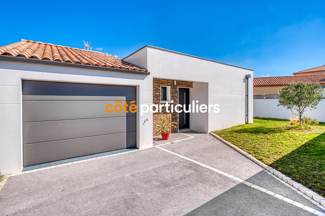 Villa in Les Sables-d'Olonne, Pays de la Loire, France 3 - 17047833