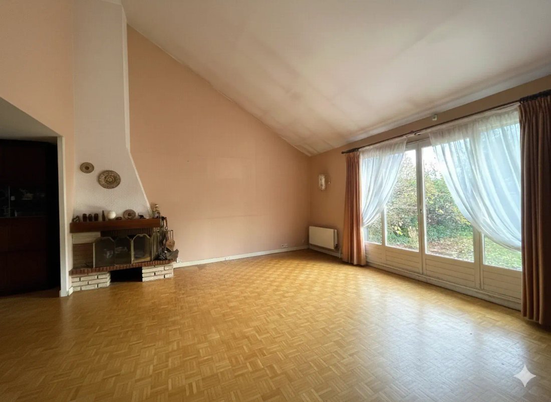 House in Montesson, Ile-de-France, France 2 - 17051230