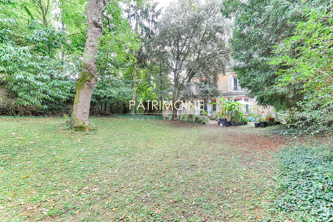 Villa in Antony, Ile-de-France, France 1 - 17048154