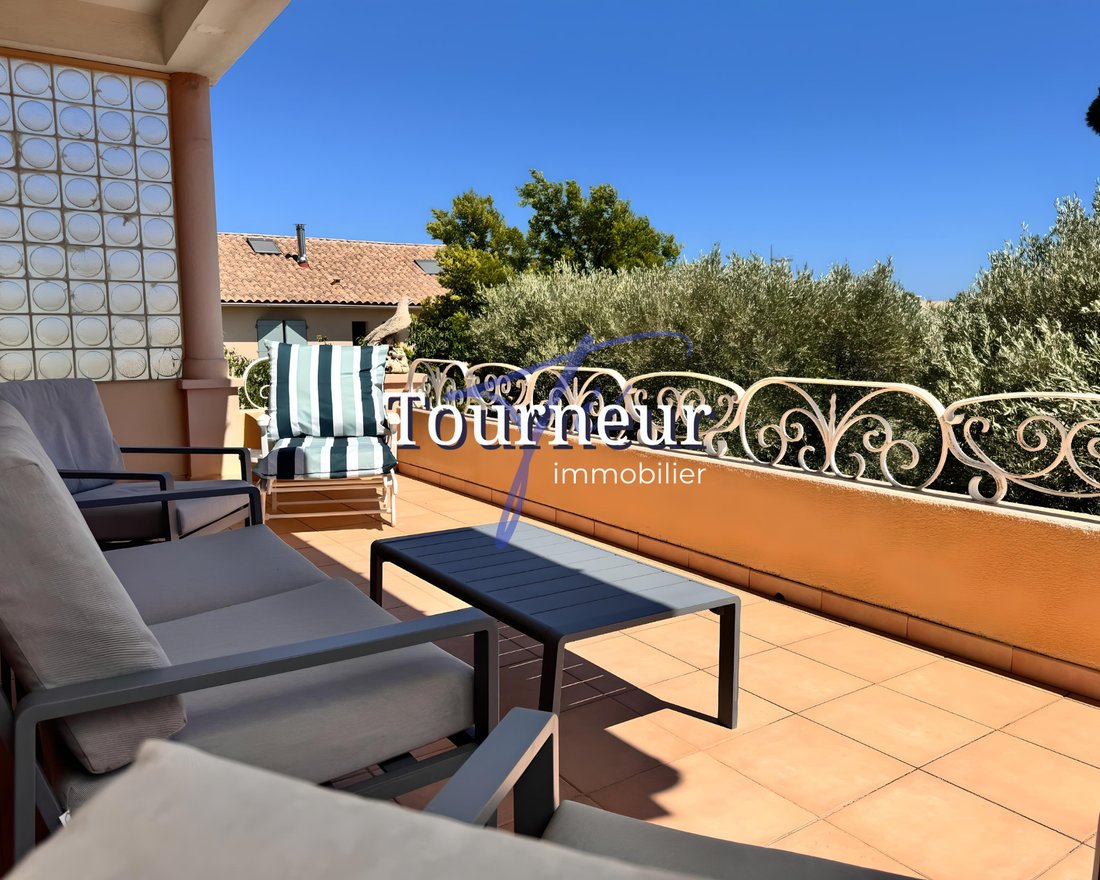 Villa in Nord, Sanary-sur-Mer, France 3 - 17051220
