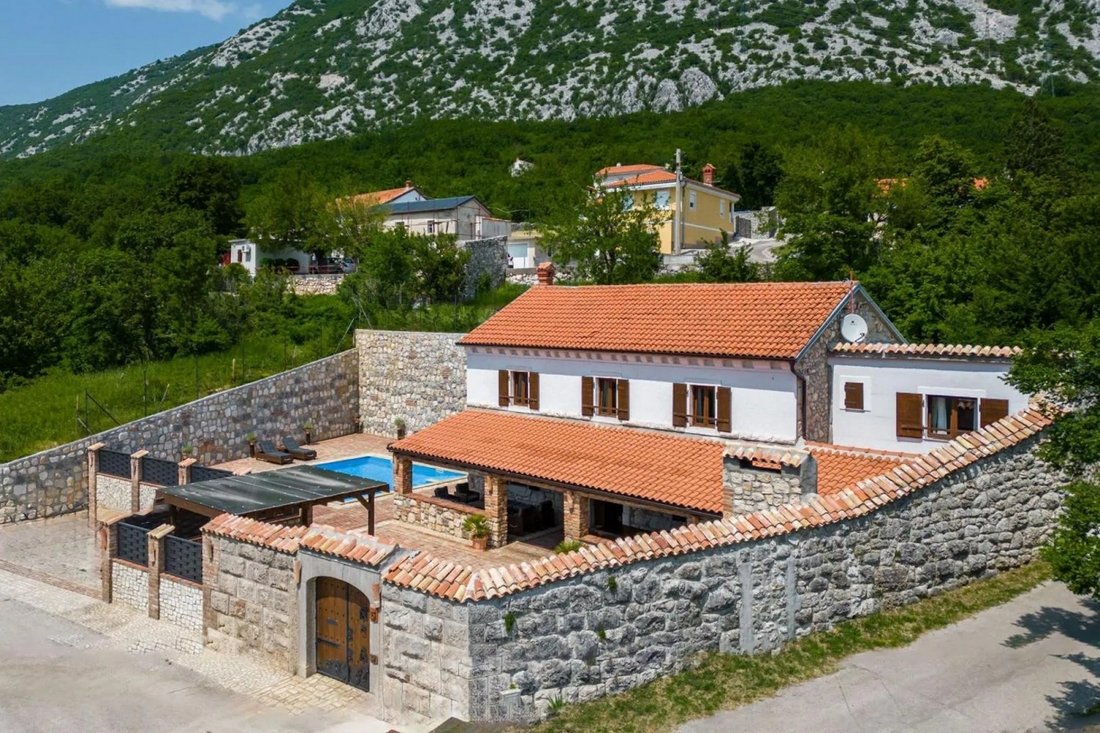 Villa in Vinodolska opcina, Primorje-Gorski Kotar County, Croatia 5 - 17059622