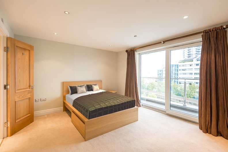Apartment in Walham Green, Hammersmith and Fulham, England 4 - 17055391