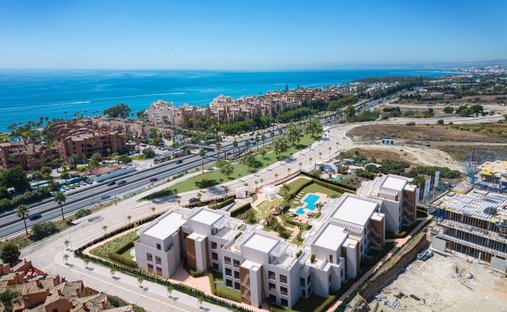 Wohnung in Estepona, Andalusien, Spanien 1