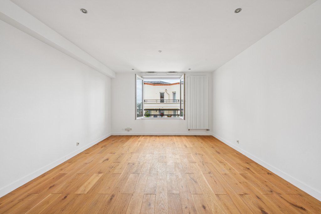 Apartment in Plateau Ouest, Suresnes, France 3 - 17049113