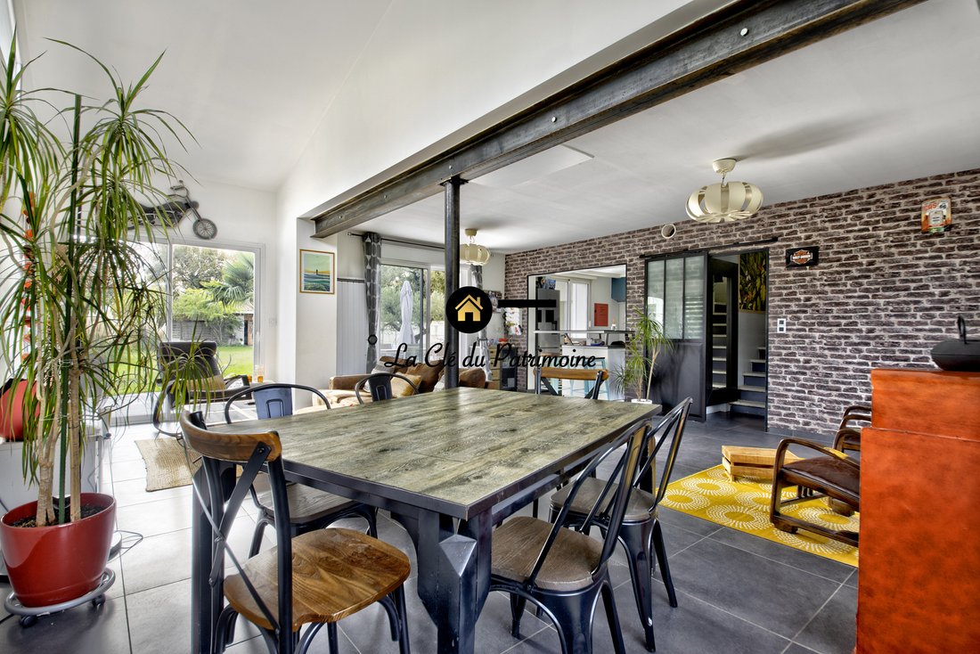 House in France-L'Alouette-Jean Bart, Pessac, France 4 - 17051233