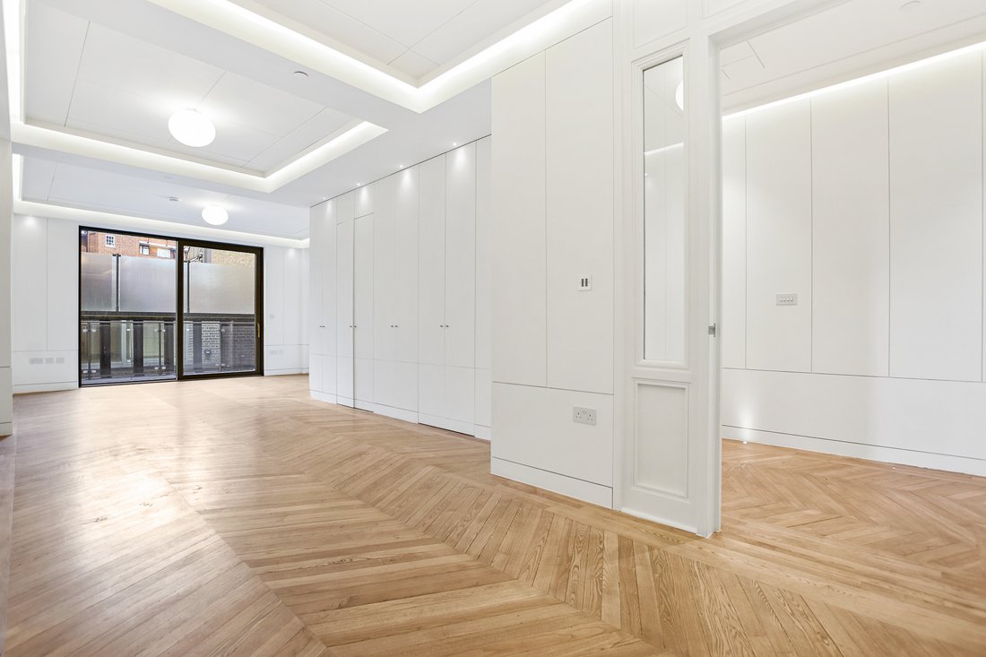Townhouse in Chalk Farm, Camden, England 4 - 17049504