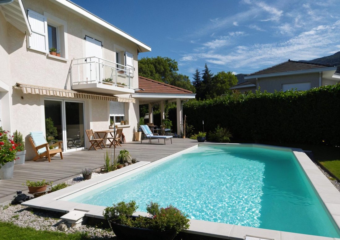 Villa in Coublevie, Auvergne-Rhône-Alpes, France 1 - 17052834