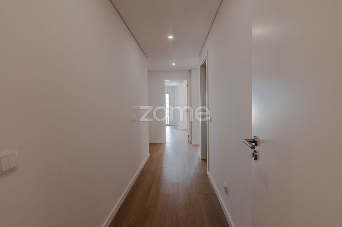 Apartment in Falagueira-Venda Nova, Lisbon, Portugal 5 - 17052213