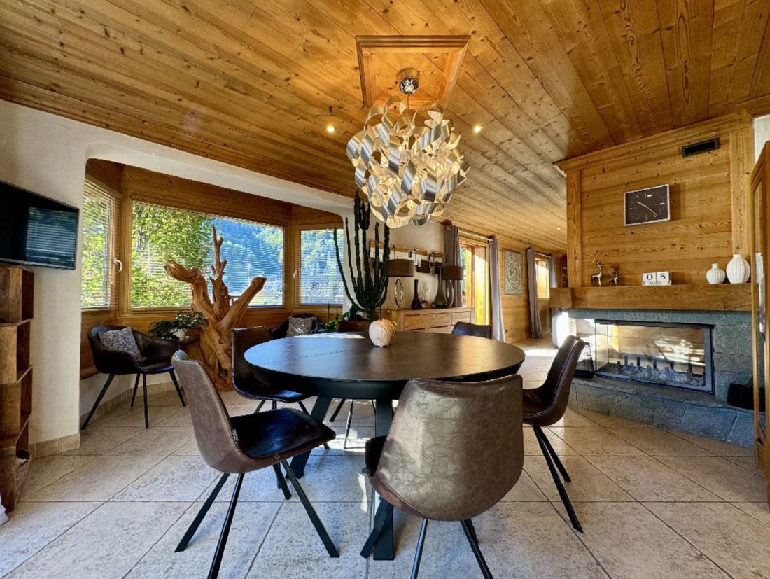Chalet in Bozel, Auvergne-Rhône-Alpes, France 5 - 17055414