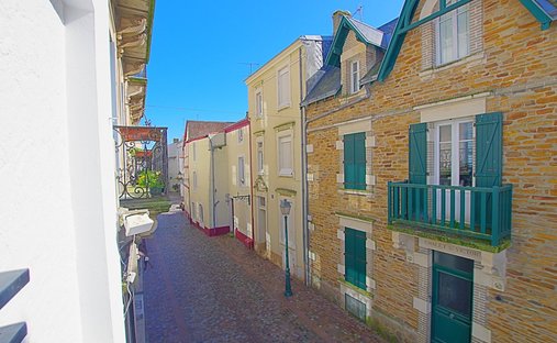 House in Gare-Saint Michel, Les Sables-d'Olonne, France 1