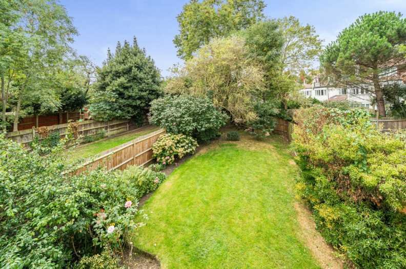 House in West Hampstead, Camden, England 4 - 17055221