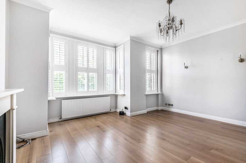 Apartment in Holly Village, Haringey, England 4 - 17055472