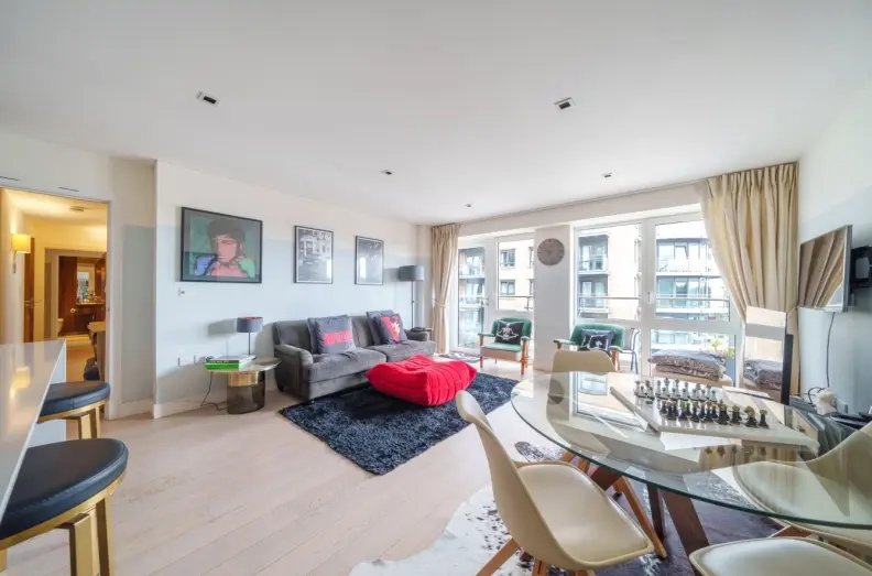 Apartment in Little Ealing, Hounslow, England 3 - 17055476