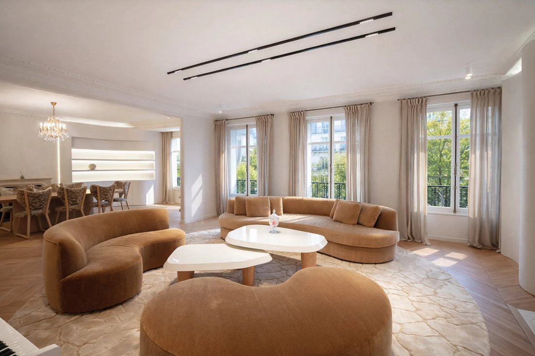 Apartment in Gros Caillou, Paris 7e Arrondissement, Paris 2 - 13577555