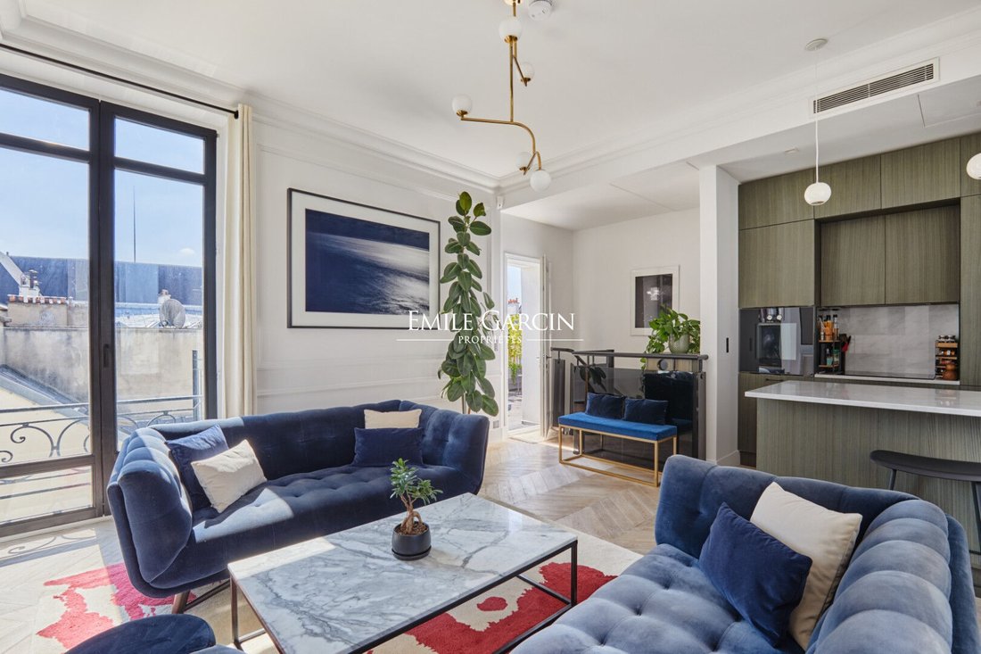 Apartment in Palais Royal, Paris 1er Arrondissement, Paris 5 - 15727672