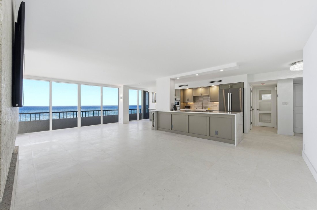 Condo in Riviera Beach, Florida, United States 5 - 17056434