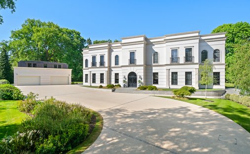 Maison à Addlestone, Angleterre, Royaume-Uni 1