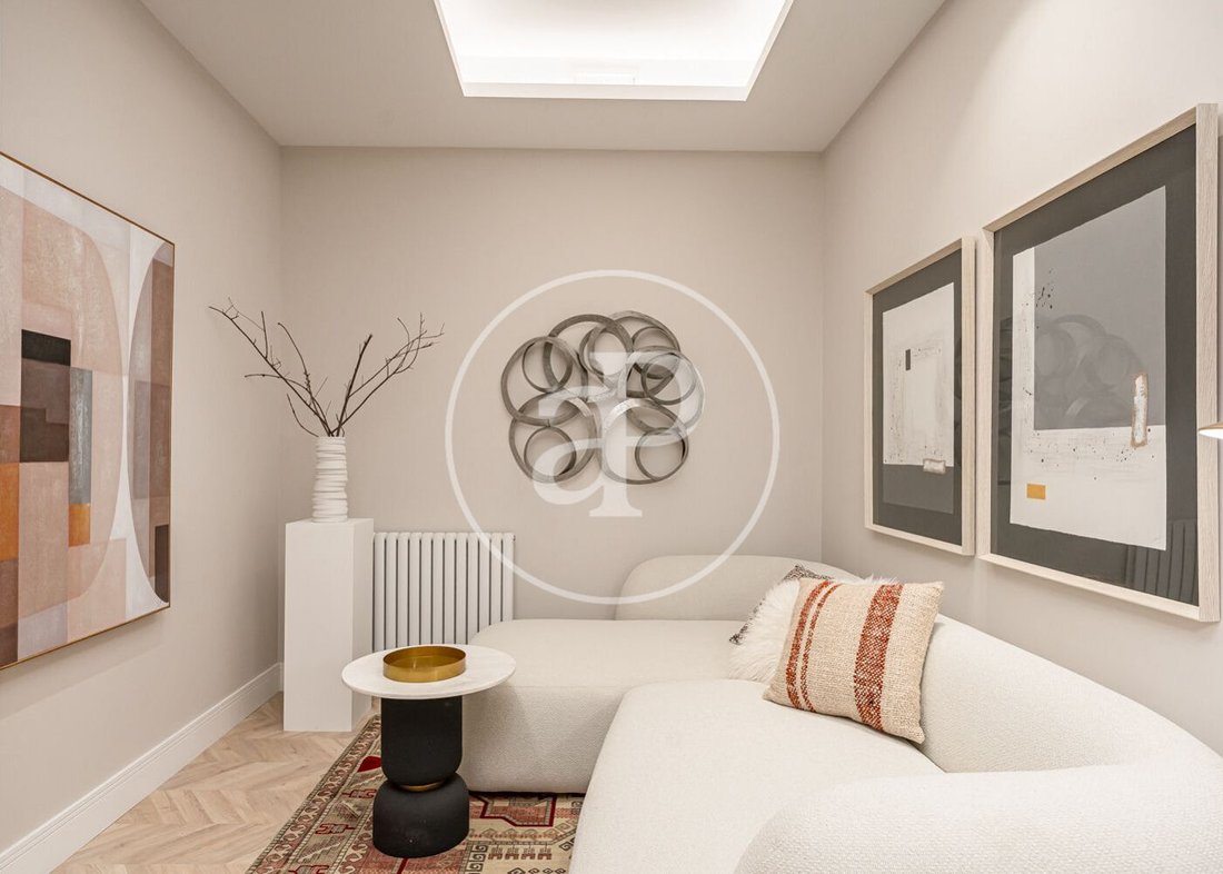 Apartment in Chamberi, Madrid, Spain 3 - 17053958