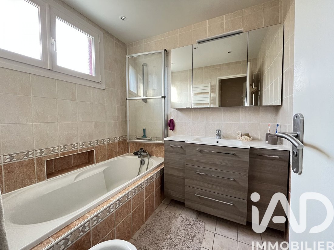 House in Le Thillay, Ile-de-France, France 4 - 17059954