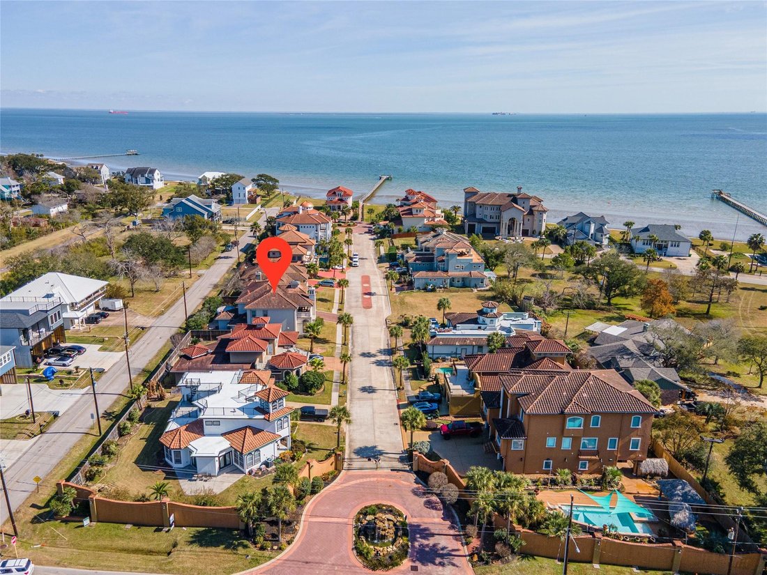 House in Seabrook, Texas, United States 5 - 16954602