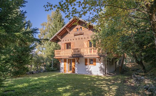Villa in Mont-de-Lans, Les Deux Alpes, France 1