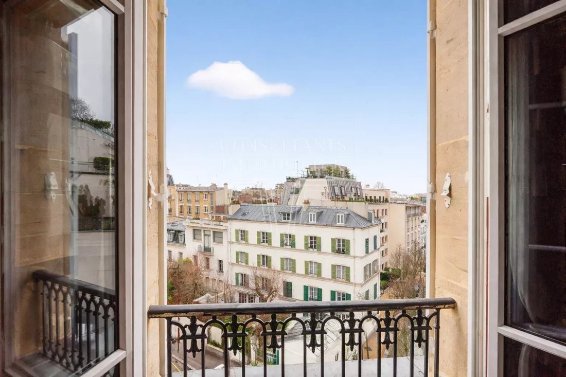 Apartment in Saint James-Général Koenig, Neuilly-sur-Seine, France 5 - 16740062