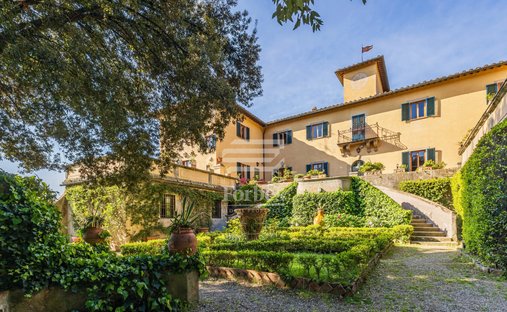 Villa in Pian dei Giullari, Florence, Italy 1