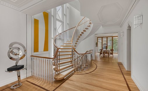 House in Hyde Park, Westminster, England 1