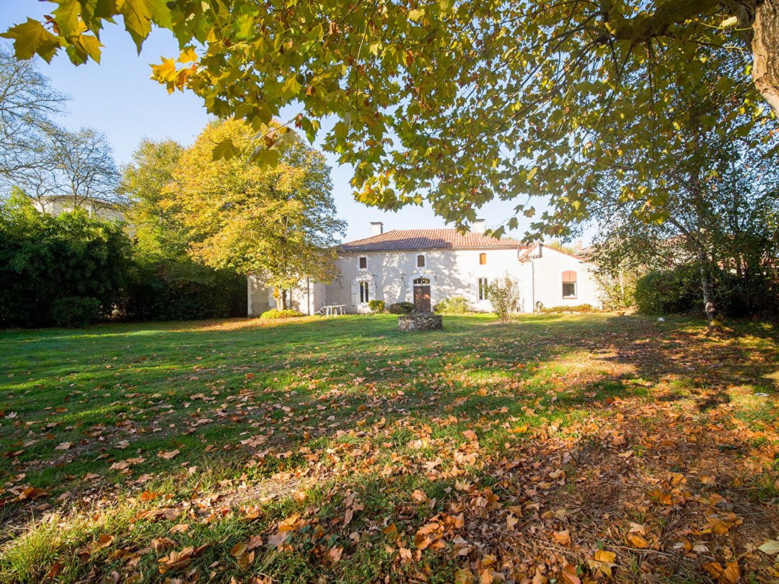 Villa in Pissos, Nouvelle-Aquitaine, France 1 - 17047667