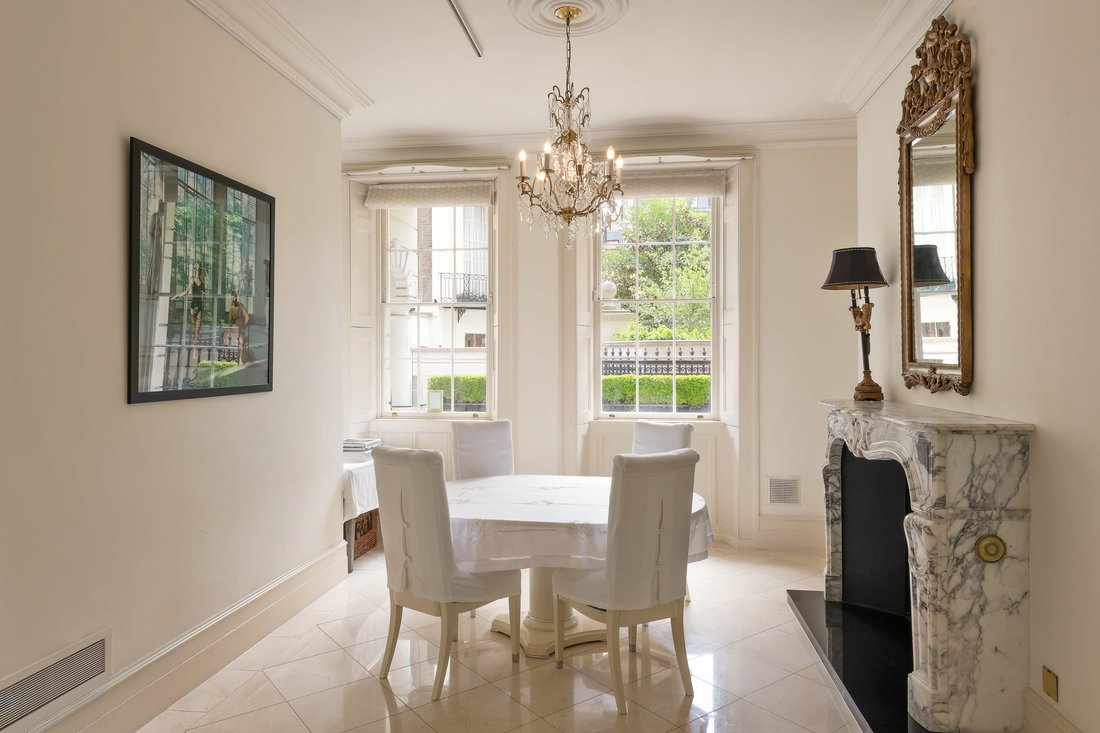 House in Mayfair, Westminster, England 4 - 17049430