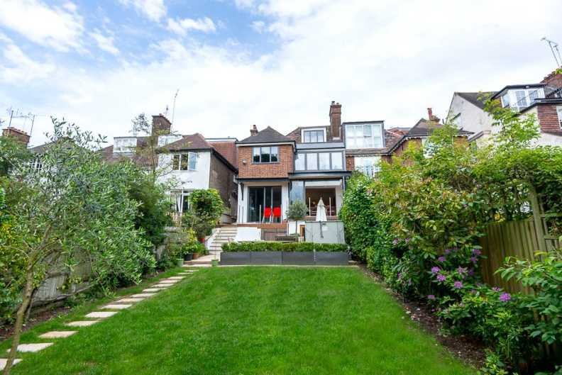 House in Childs Hill, Barnet, England 1 - 17055284