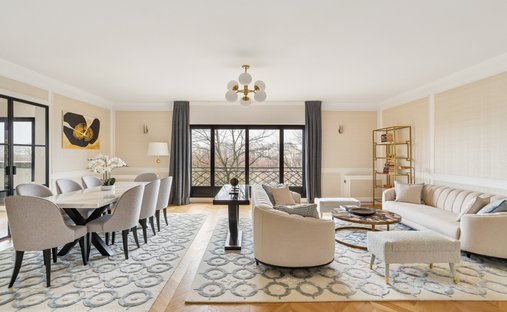 Apartment in Invalides, Paris 7e Arrondissement, Paris 1