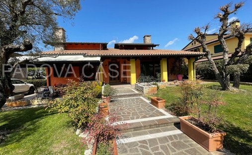 Villa in Vigonza, Veneto, Italy 1
