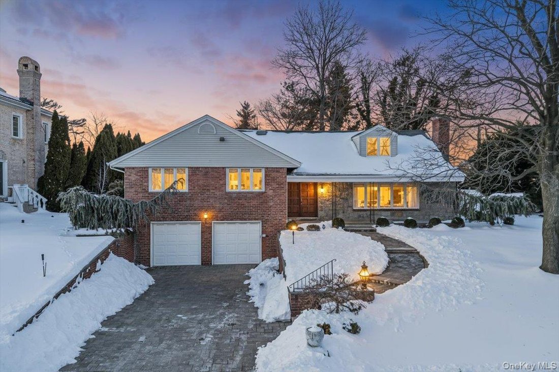 House in New York, New York, United States 1 - 17046642