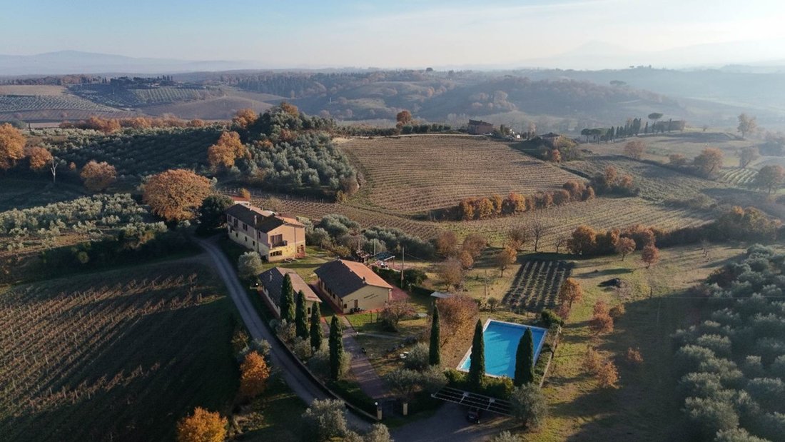 Montepulciano, Tuscany, Italy 2 - 17051572