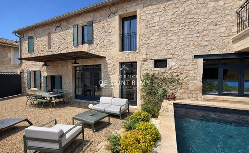 Villa in Saint-Rémy-de-Provence, Provence-Alpes-Côte d'Azur, France 1