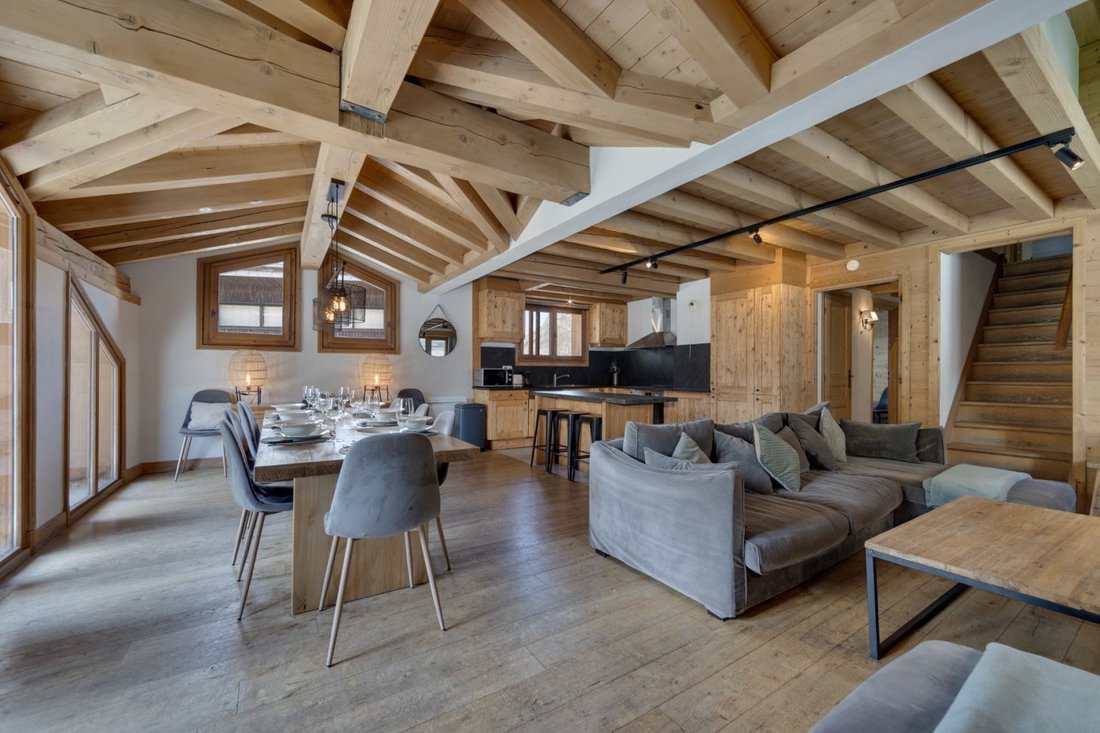 Villa in Val-d'Isere, Auvergne-Rhône-Alpes, France 2 - 17047896