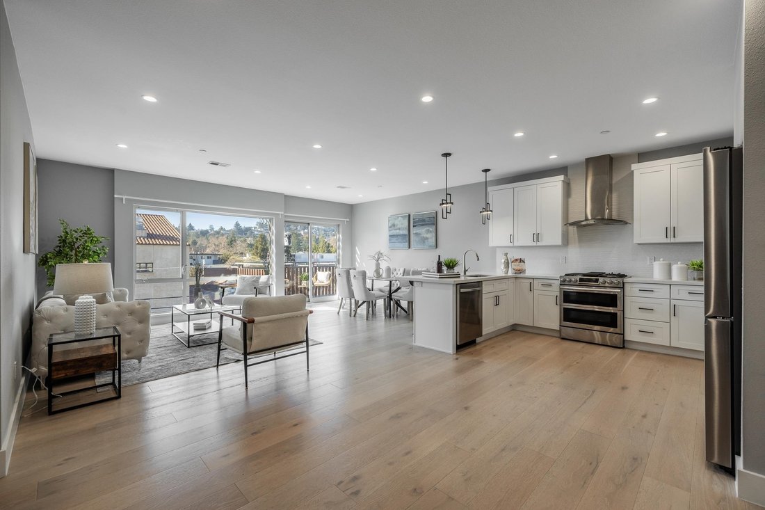 House in San Carlos, California, United States 1 - 17052495